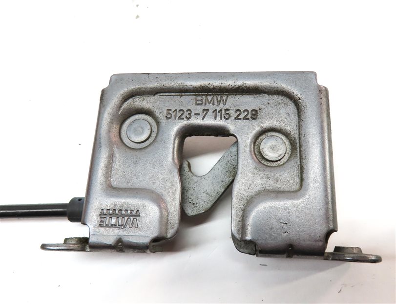 Thumbnail 6: 2014 BMW X1 (E84) FRONT HOOD BONNET LID LOCK LATCH w/ CABLE SET/2