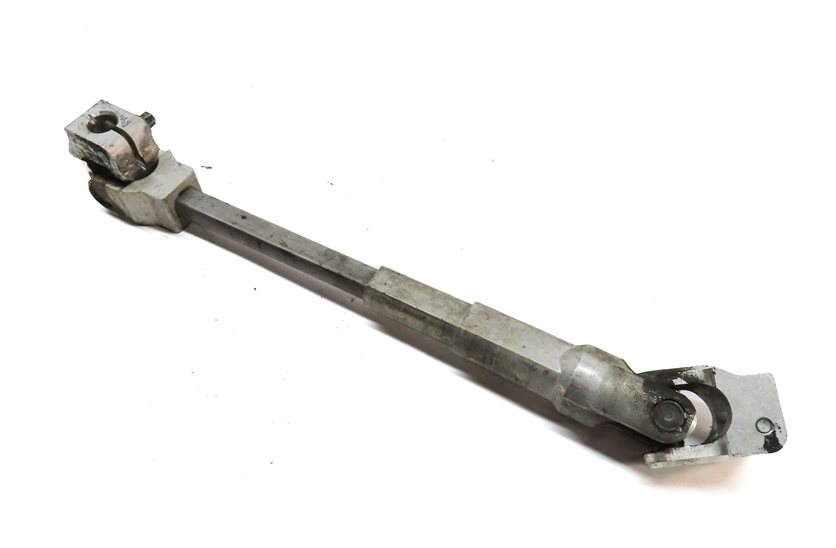2013-2015 BMW X1 (E85) RWD STEERING COLUMN U-JOINT SWIVEL SHAFT