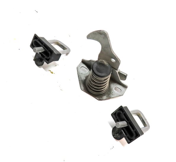 Thumbnail 3: 2014 BMW X1 (E84) FRONT HOOD SAFETY CATCH HOOK LATCH CATCH SET/3