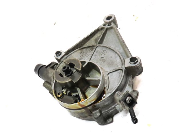 Thumbnail 3: 12-14 BMW 328i 528i X1 X3 Z4 (F30 F10 E84 F25 E89) 2.0L TURBO BRAKE VACUUM PUMP