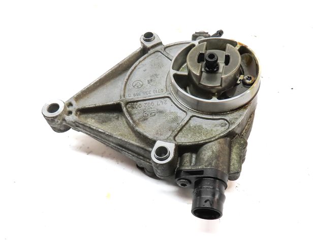 Thumbnail 4: 12-14 BMW 328i 528i X1 X3 Z4 (F30 F10 E84 F25 E89) 2.0L TURBO BRAKE VACUUM PUMP