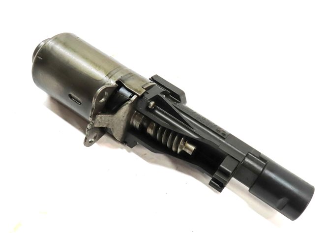Thumbnail 3: 2014 BMW X1 (E84) 2.0L (N20) ENGINE ECCENTRIC CAMSHAFT ADJUSTER MOTOR SOLENOID