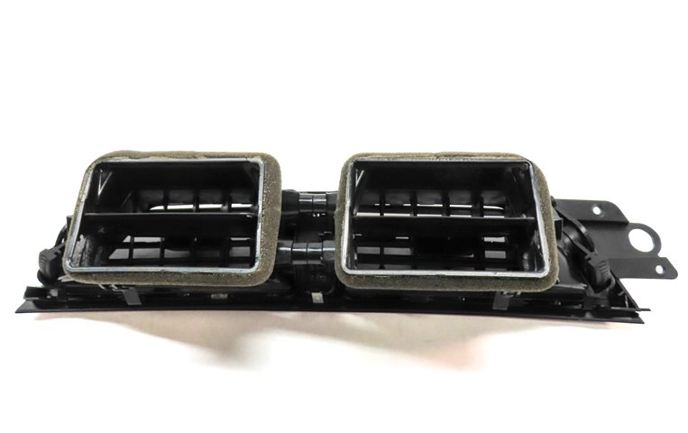Thumbnail 4: 2014 BMW X1 (E84) FRONT CENTER DASH HEAT AIR AC HVAC DUAL VENT (Black)
