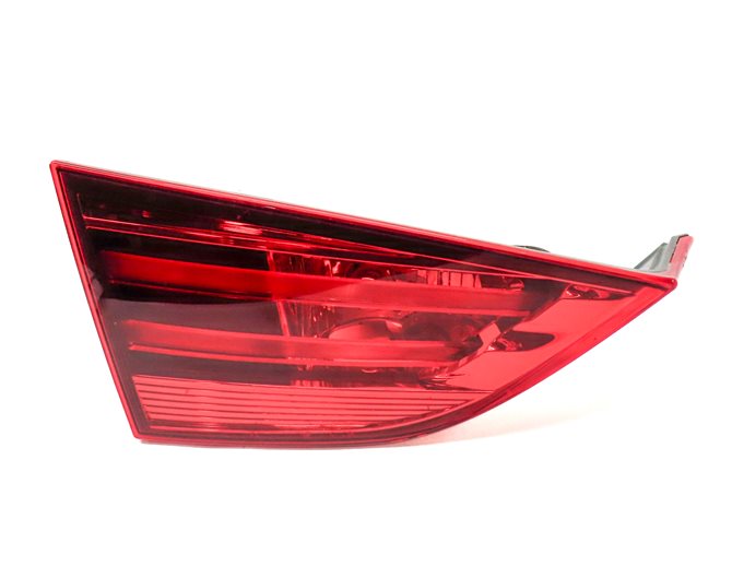Thumbnail 3: 2012-2015 BMW X1 (E84) LEFT DRIVER REAR TRUNK INNER TAILLIGHT LIGHT LAMP
