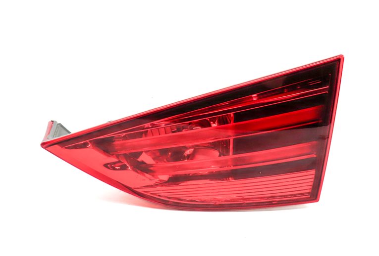 Thumbnail 2: 2012-2015 BMW X1 (E84) RIGHT PASSENGER REAR TRUNK INNER TAILLIGHT LIGHT LAMP
