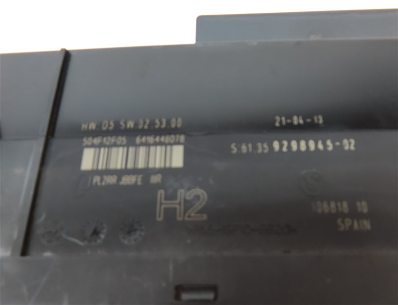 Thumbnail 5: 12-15 BMW 335 X1 (E84 E90 E92 E93) PRIMARY BODY CONTROL MODULE COMPUTER (BCM)