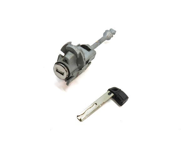 Thumbnail 3: 2014 BMW X1 (E84) FRONT LEFT DRIVER DOOR LOCK CYLINDER w/KEY SET/2