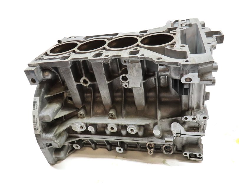 Thumbnail 2: 12-18 228i 328i 428i 528i X1 X3 X5 Z4 2.0L N20 N26 TURBO ENGINE CYLINDER BLOCK
