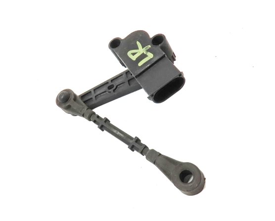 Thumbnail 3: 15 RANGE ROVER SPORT (L494) REAR LEFT SUSPENSION RIDE HEIGHT LEVEL SENSOR MODULE