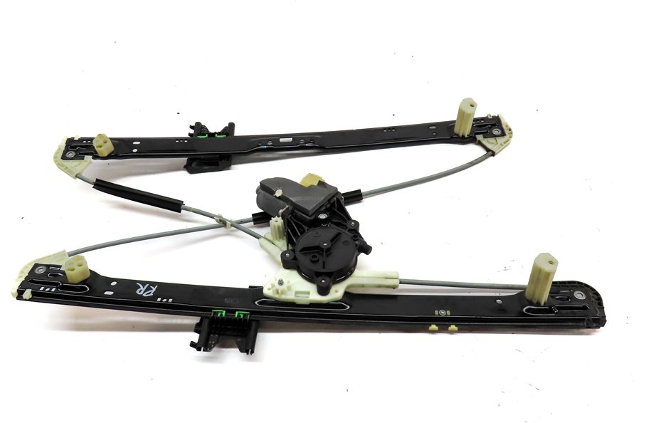 Thumbnail 6: 2014-2020 RANGE ROVER SPORT (L494) REAR RIGHT DOOR WINDOW REGULATOR w/ MOTOR