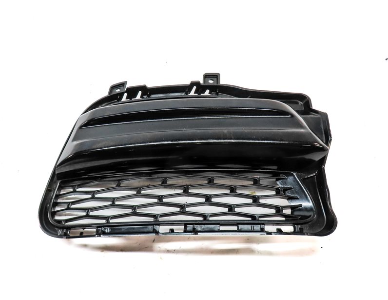 Thumbnail 4: 2014-2017 RANGE ROVER SPORT (L494) LEFT FRONT DRIVER FOGLIGHT GRILLE TRIM