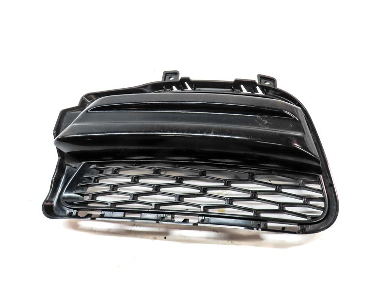 Thumbnail 4: 2014-2017 RANGE ROVER SPORT (L494) RIGHT FRONT PASSENGER FOGLIGHT GRILLE TRIM