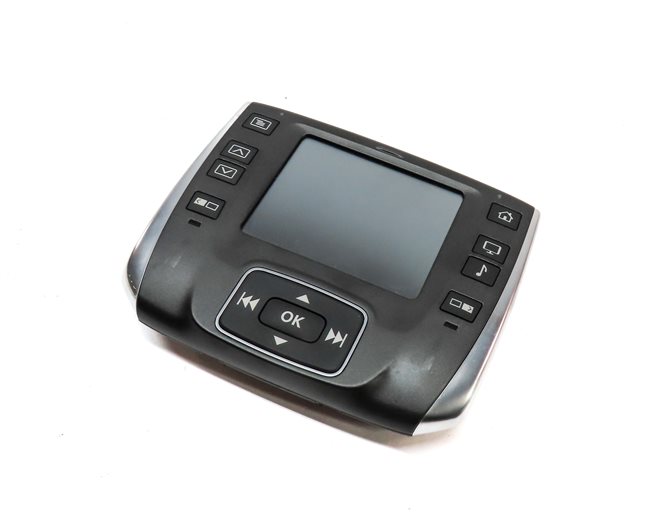 2015 RANGE ROVER SPORT (L494) REAR ENTERTAINMENT SYSTEM REMOTE CONTROL