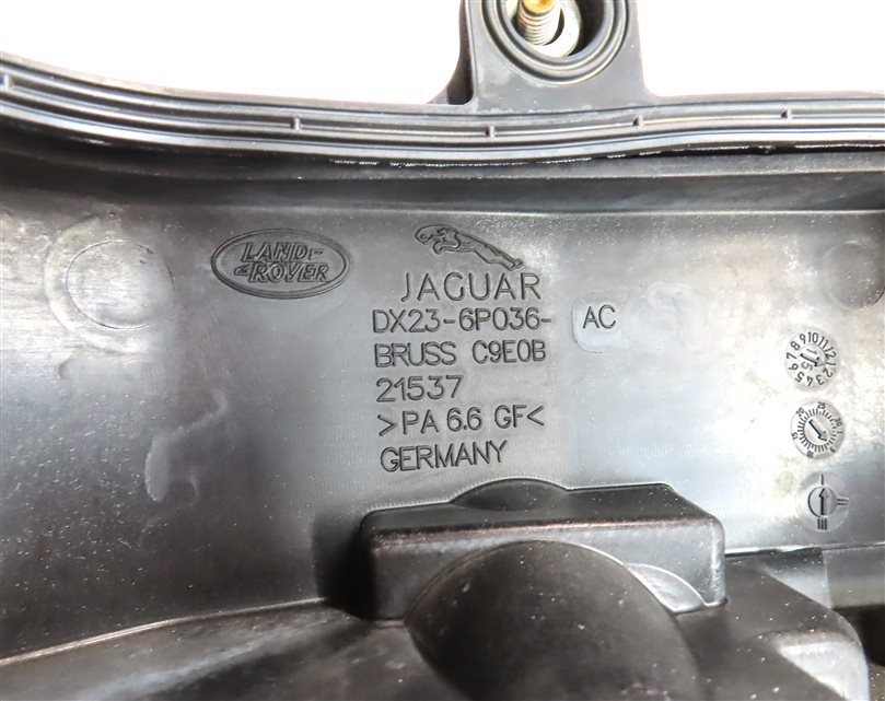 Thumbnail 6: 2014-2017 LR4 RANGE ROVER SPORT DISCOVERY (L405 L494 L462) 3.0L LEFT VALVE COVER