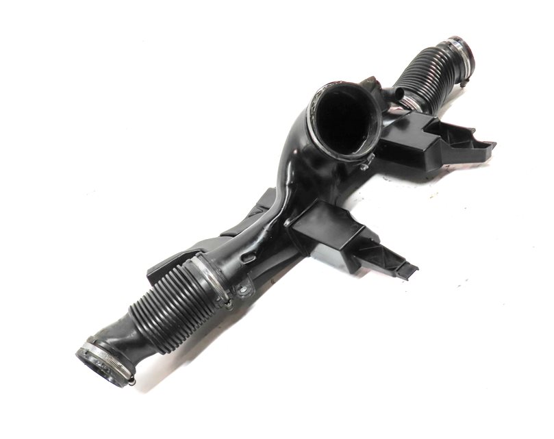 Thumbnail 3: 2015 RANGE ROVER SPORT (L494) 3.0L SUPER ENGINE AIR INTAKE RESONATOR PIPE