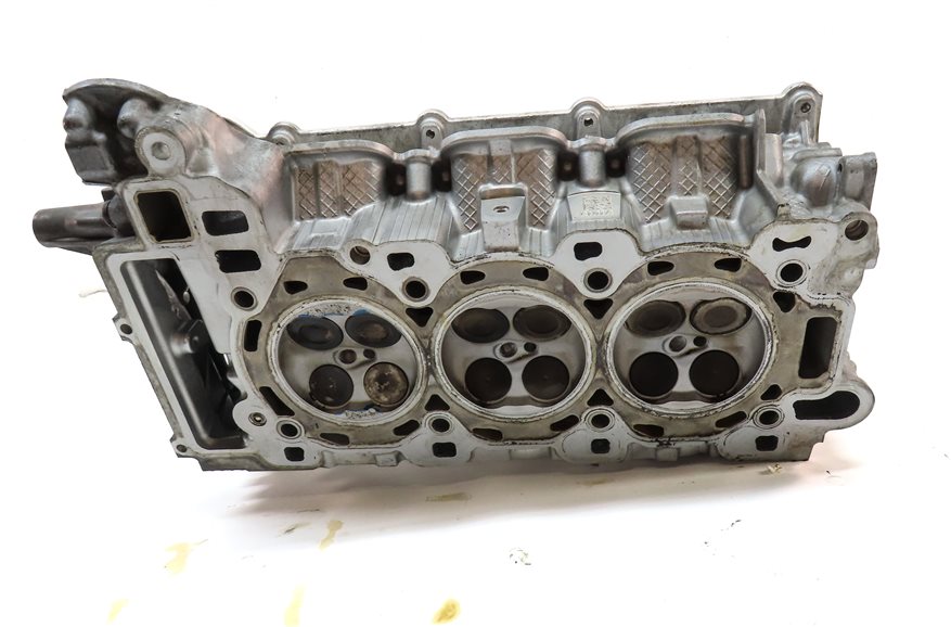 Thumbnail 7: 14-19 JAGUAR XE XF XJ RANGE ROVER SPORT LR4 - 3.0L AJ126 SC RIGHT CYLINDER HEAD