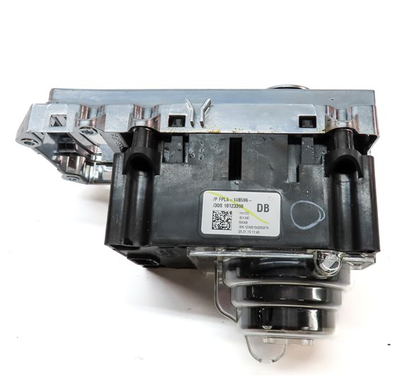 Thumbnail 5: 2015 RANGE ROVER SPORT (L494) RIDE HEIGHT TERRAIN SELECT TRACTION CONTROL SWITCH