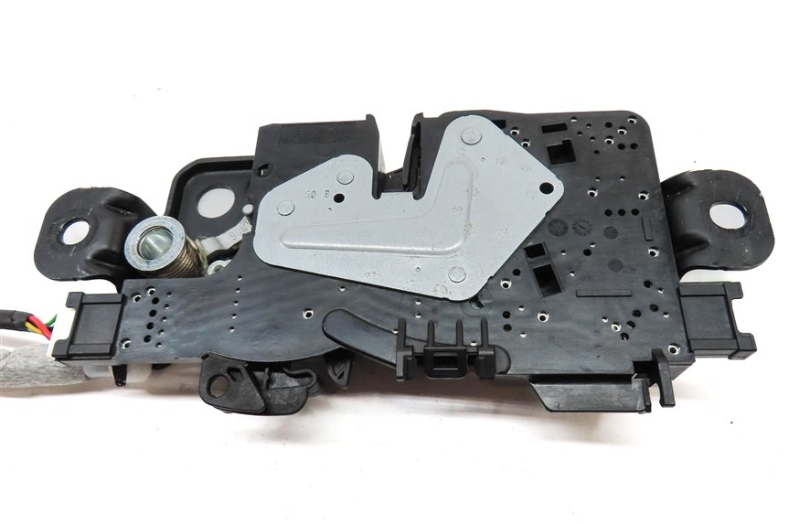 Thumbnail 5: 2017 BMW X1 (F48) REAR TRUNK TAILGATE HATCH LID SOFT CLOSE LOCK LATCH ACTUATOR
