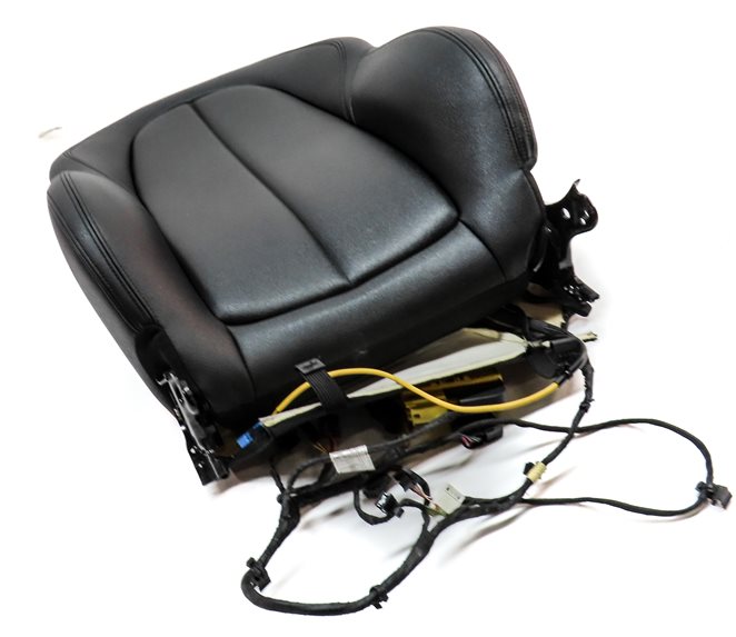 Thumbnail 3: 2017 BMW X1 (F48) FRONT LEFT DRIVER UPPER MEMORY SPORT SEAT CUSHION (Black)