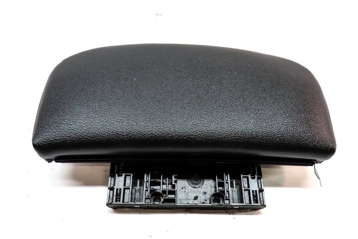 Thumbnail 4: 2017 BMW X1 (F48) LEFT DRIVER LOWER LEG BOLSTER MEMORY SPORT CUSHION (Black)