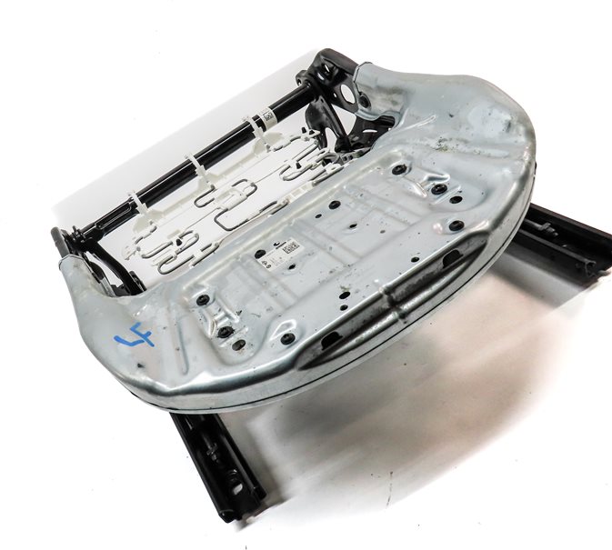 Thumbnail 3: 2016-2019 BMW X1 (F48) FRONT LEFT DRIVER SEAT TRACK w/ MOTORS (NON SPORT)