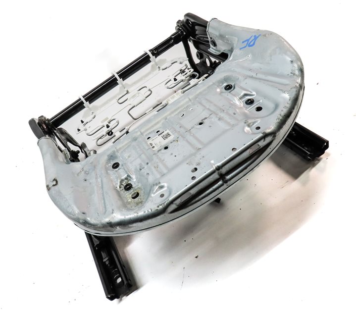 Thumbnail 3: 2016-2019 BMW X1 (F48) FRONT RIGHT PASSENGER SEAT TRACK w/ MOTORS (NON SPORT)