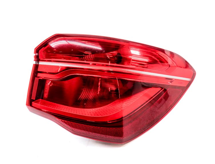 Thumbnail 3: 2016-2021 BMW X1 (F48) REAR RIGHT PASSENGER OUTER TAILLIGHT BRAKE LIGHT LAMP