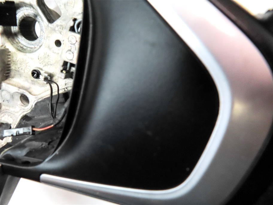 Thumbnail 7: 16-23 BMW X1 X2 F48 F39 DRIVER STANDARD STEERING WHEEL w/ SWITCHES (Black)
