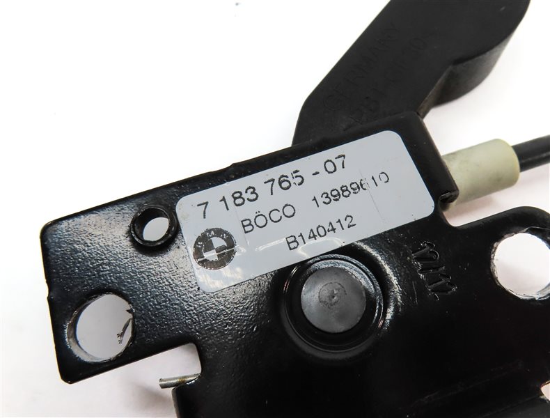 Thumbnail 10: 2012 BMW 750XI (F02) FRONT HOOD BONNET LID SAFETY HOOK CATCH LATCH SET/3