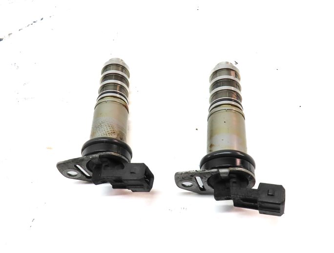 Thumbnail 2: 2012 BMW 750XI (F02) 4.4L (N63) ENGINE VVT VARIABLE VALVE TIMING SOLENOID SET/2