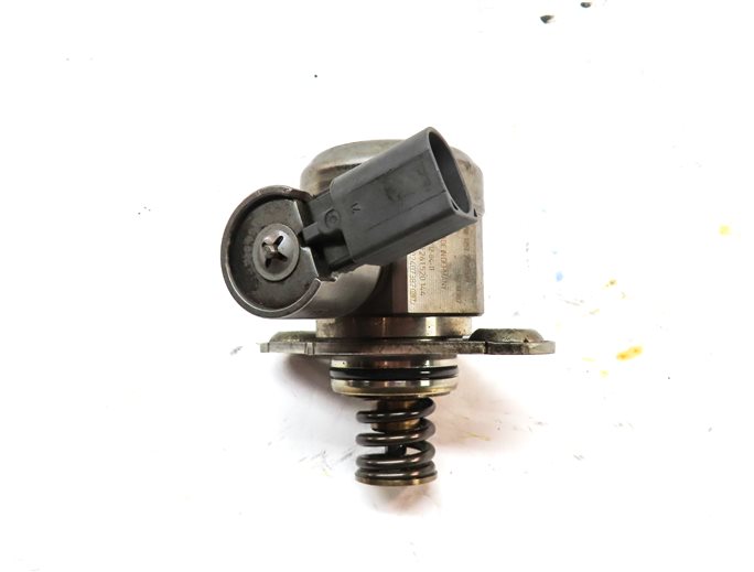 Thumbnail 6: 08-14 BMW 550i 650i 750i X5 X6 (F01 F10 E70 E71) 4.4L N63 MECHANICAL FUEL PUMP