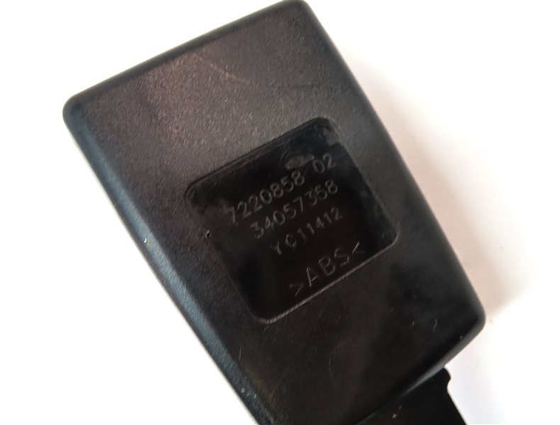 Thumbnail 10: 2012 BMW 750XI (F02) REAR LEFT CENTER RIGHT SEAT SEATBELT BUCKLE RECEIVER SET/3