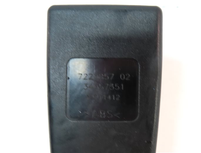 Thumbnail 9: 2012 BMW 750XI (F02) REAR LEFT CENTER RIGHT SEAT SEATBELT BUCKLE RECEIVER SET/3