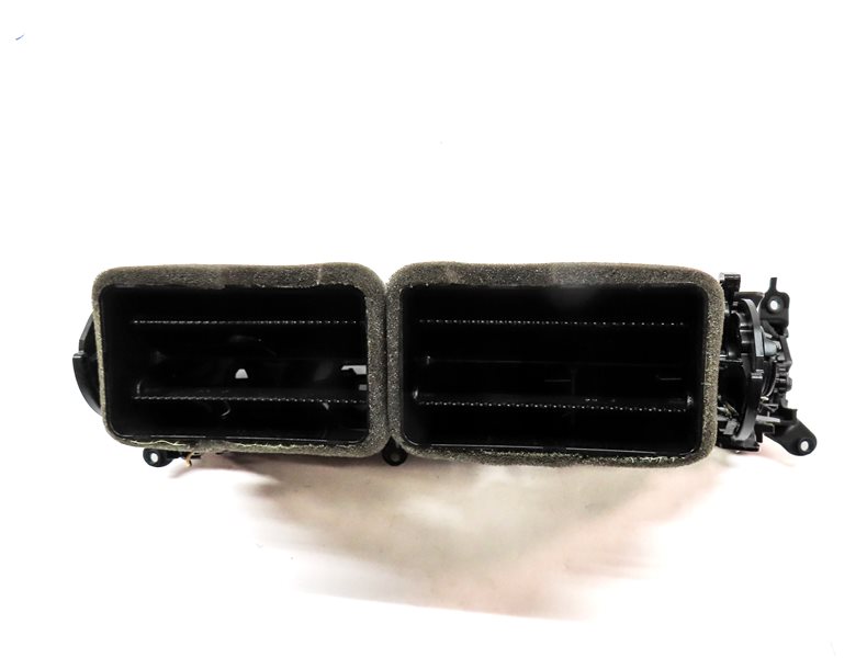 Thumbnail 4: 2012 BMW 750XI (F02) FRONT CENTER DASH HEAT AIR AC HVAC DUAL VENT (Black)