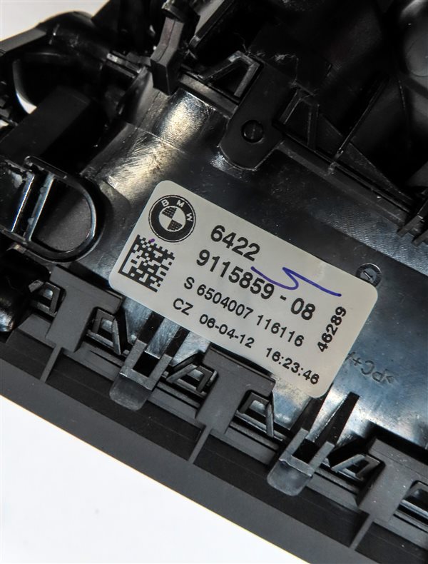 Thumbnail 7: 2012 BMW 750XI (F02) FRONT CENTER DASH HEAT AIR AC HVAC DUAL VENT (Black)