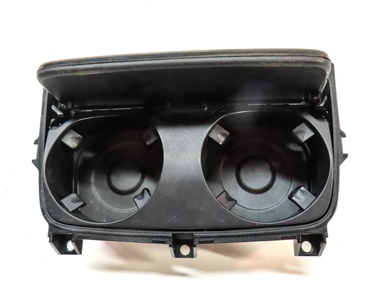 Thumbnail 6: 2012 BMW 750XI (F02) FRONT CENTER CONSOLE DUAL CUP HOLDER ASSEMBLY (Ash)