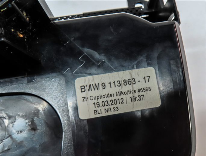 Thumbnail 7: 2012 BMW 750XI (F02) FRONT CENTER CONSOLE DUAL CUP HOLDER ASSEMBLY (Ash)