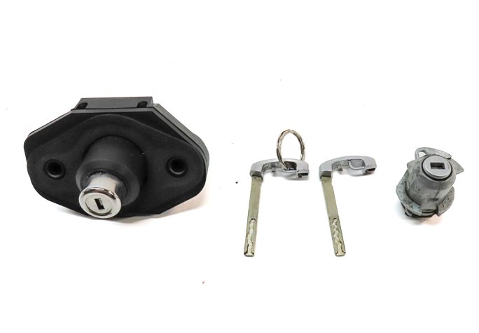Thumbnail 2: 2012 BMW 750XI (F02) FRONT DRIVER DOOR TRUNK LOCK CYLINDER SET w/ 2 KEYS