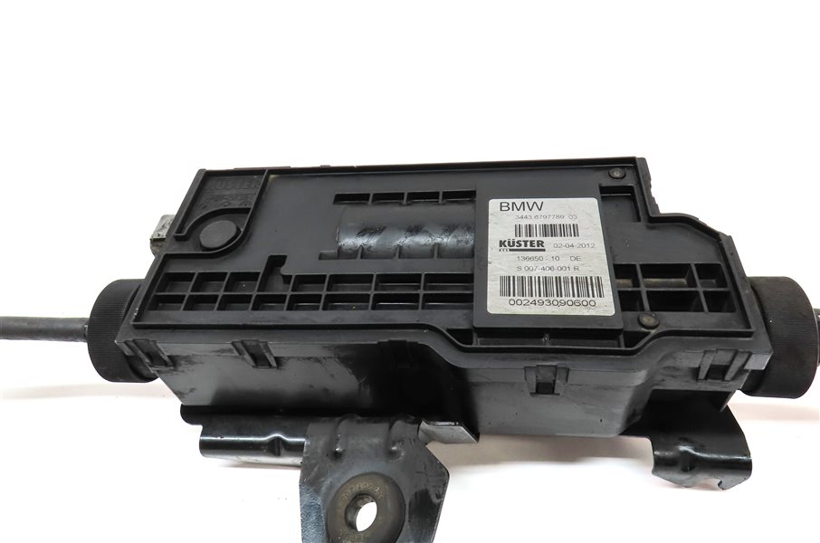 Thumbnail 6: 2012 BMW 750XI (F02) EMERGENCY PARK PARKING BRAKE ACTUATOR w/ CABLES