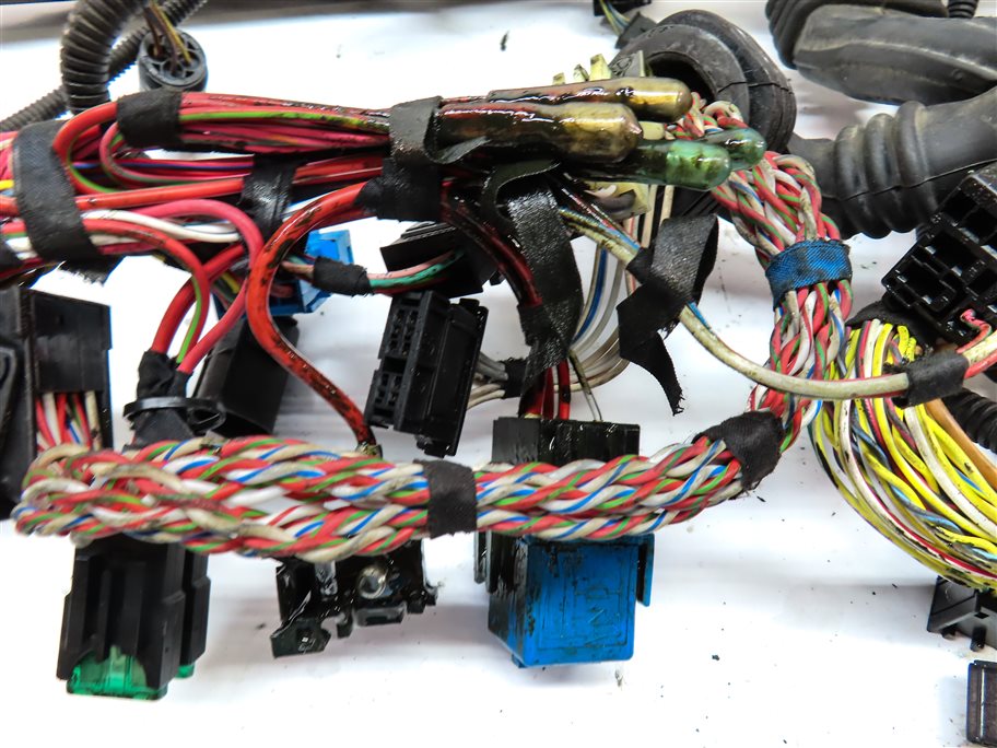 Thumbnail 6: 2012 BMW 750XI (F02) 4.4L (N63) ENGINE MOTOR WIRE WIRING HARNESS LOOM