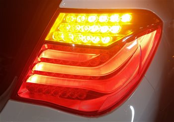 Thumbnail 2: 09-12 BMW 7 SERIES (F01) REAR RIGHT PASSENGER OUTER TAILLIGHT BRAKE LIGHT LAMP