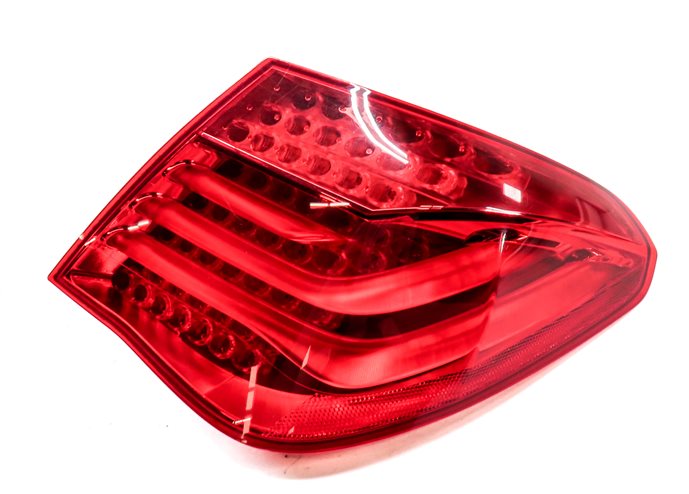 Thumbnail 3: 09-12 BMW 7 SERIES (F01) REAR RIGHT PASSENGER OUTER TAILLIGHT BRAKE LIGHT LAMP