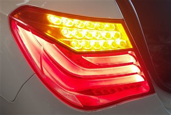 Thumbnail 2: 2009-2012 BMW 7 SERIES (F01) LEFT DRIVER REAR OUTER TAILLIGHT BRAKE LIGHT LAMP
