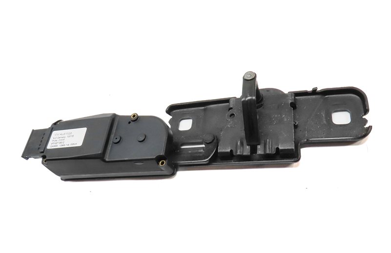 Thumbnail 2: 2015 AUDI SQ5 (B8 8R) REAR TRUNK TAILGATE HATCH LID LOCK LATCH STRIKER PLATE