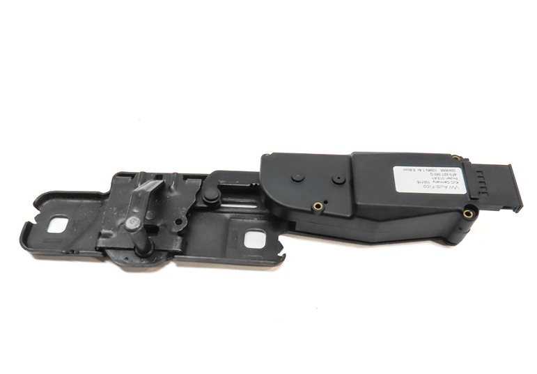Thumbnail 4: 2015 AUDI SQ5 (B8 8R) REAR TRUNK TAILGATE HATCH LID LOCK LATCH STRIKER PLATE