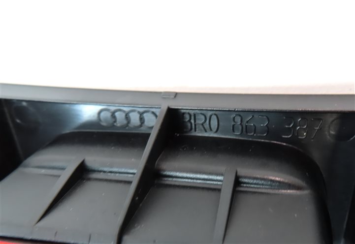 Thumbnail 6: 2015 AUDI SQ5 (B8 8R) FRONT CENTER CONSOLE CUPHOLDER HEAT COOL SWITCH PANEL
