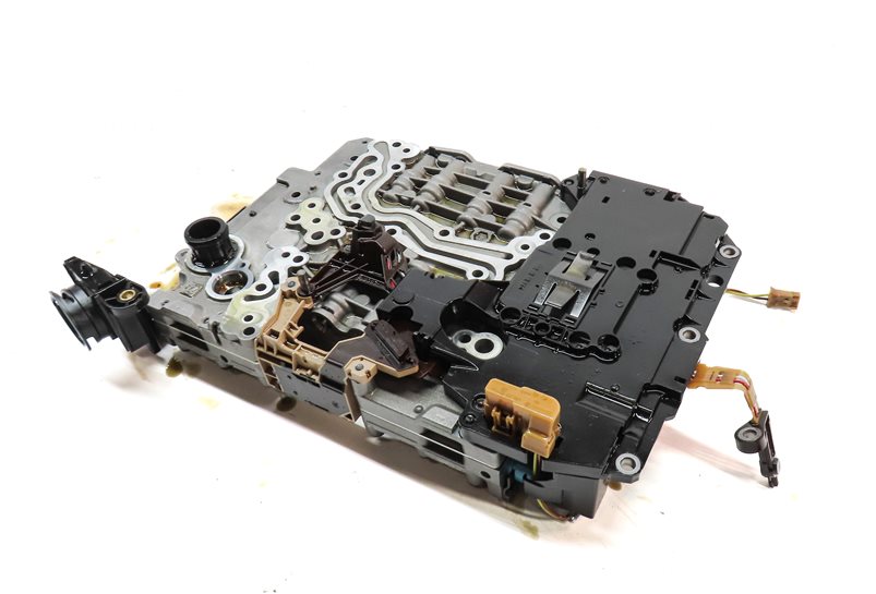 Thumbnail 1: 15-17 AUDI SQ5 (B8 8R) 3.0L 8-SPEED QCY A/T AUTOMATIC TRANSMISSION VALVE BODY