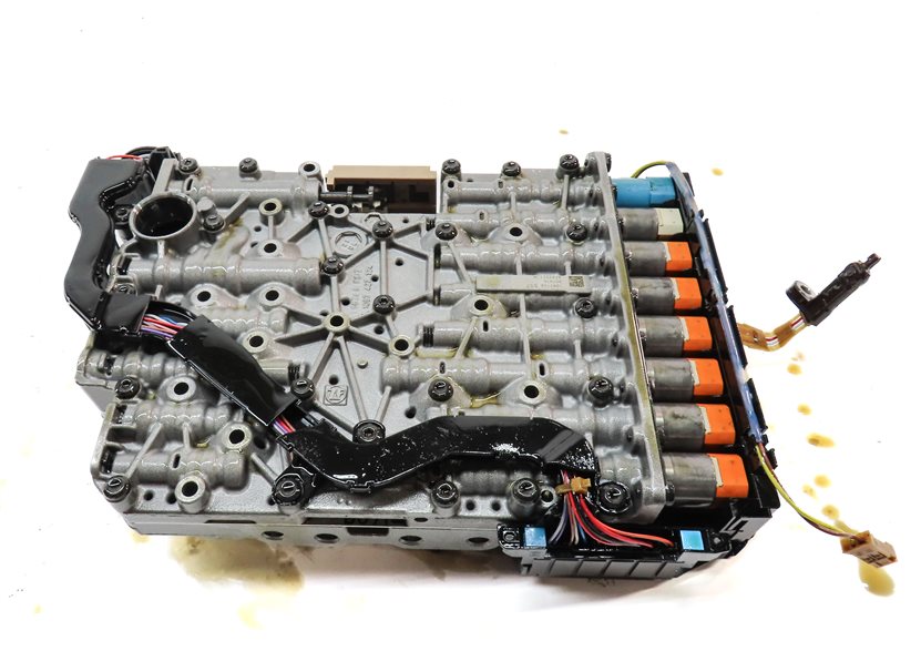 Thumbnail 6: 15-17 AUDI SQ5 (B8 8R) 3.0L 8-SPEED QCY A/T AUTOMATIC TRANSMISSION VALVE BODY