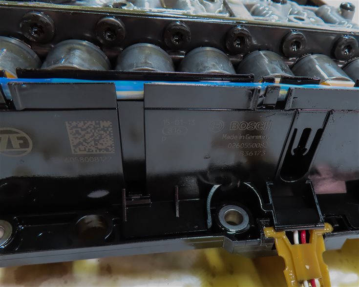 Thumbnail 7: 15-17 AUDI SQ5 (B8 8R) 3.0L 8-SPEED QCY A/T AUTOMATIC TRANSMISSION VALVE BODY