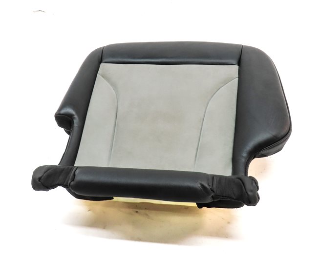 Thumbnail 4: 2015 AUDI SQ5 (B8 8R) REAR RIGHT SEAT LOWER BOTTOM CUSHION (Silver)